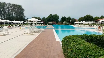 Piscina di App4rent - GolfClubJesolo Family Apartment o nelle vicinanze