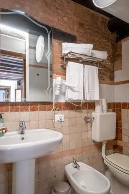Bagno di Bragozzo ai Miracoli