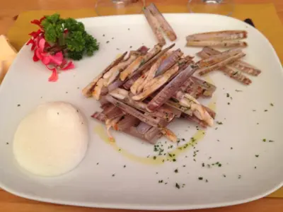 Cibo presso la barca o nelle vicinanze