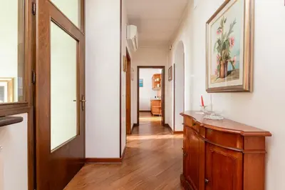 Planimetria di GuestHost - Andrea House With Parking