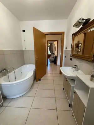 Bagno di Villa Gardenia - Comfort & Privacy - River View