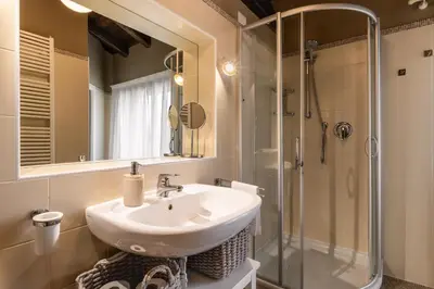 Bagno di Casa dei Fiori