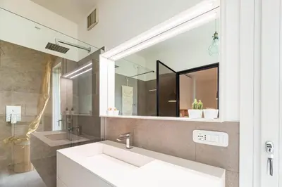 Bagno di GuestHost- Exclusive Villa with Private Garden