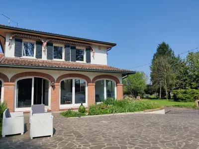 Edificio in cui si trova la stanza in casa privata