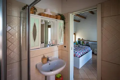 Bagno di Bloom and Wood