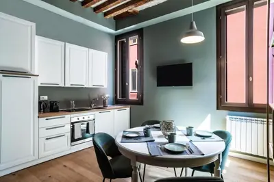 Cucina o angolo cottura di Classy & Quiet Venice - Beautiful Apartment in Cannaregio