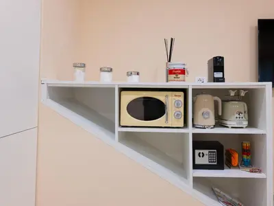 Set per la preparazione di tè e caffè presso Residenza Dante - Smart Luxury suite in Centro storico