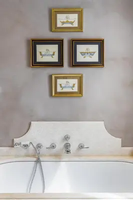Letto o letti in una camera di La Dimora di Lady J Amazing Brandnew property with 6 luxury bedrooms!
