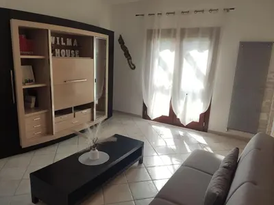 Biblioteca nella casa vacanze
