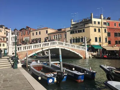 Vista sul fiume nelle vicinanze dell'appartamento