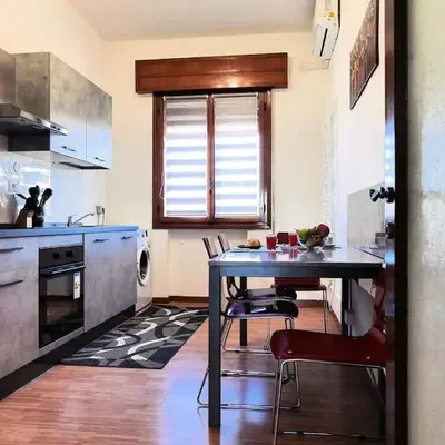 San Nicola- 5 min from airport with parking