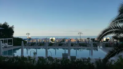 Piscina di Hotel Orient & Pacific o nelle vicinanze