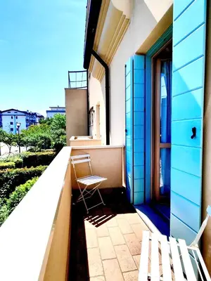 Balcone o terrazza di HOLA borgo dei fiori