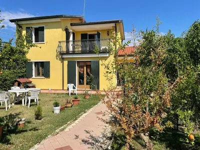 Edificio in cui si trova la stanza in casa privata