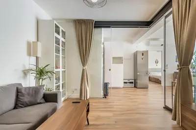 Cucina o angolo cottura di GuestHost - Bright Apartment near Mestre Station