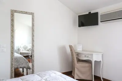 TV o dispositivi per l'intrattenimento presso La Dimora di Lara B&B