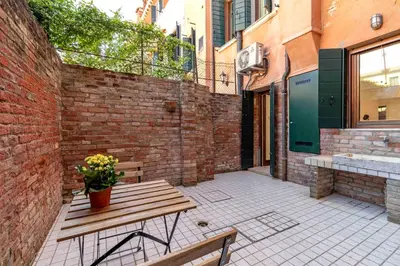 Edificio in cui si trova l'appartamento