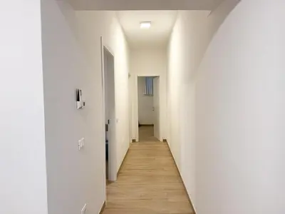 Planimetria di Two-bedroom within walking distance of the center