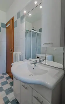 Bagno di Casa Origine, appartamento vista piscina, al mare