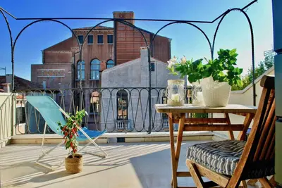 Balcone o terrazza di Ca Moro - elegant apartment with private terrace