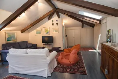 TV o dispositivi per l'intrattenimento presso Ca Moro - elegant apartment with private terrace