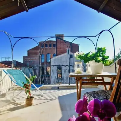 Ca Moro - elegant apartment with private terrace