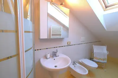 Bagno di Duplex 3 CAMERE 2 BAGNI PIAZZA DRAGO