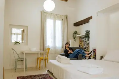 Area soggiorno di Yourbanflat Art Loft
