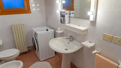 Bagno di Appartamento Cavallino Treporti con Piscina