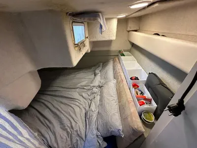 Cibo presso la barca o nelle vicinanze