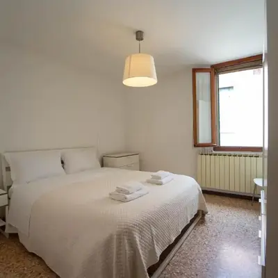 Palanca Stay by Sarlux