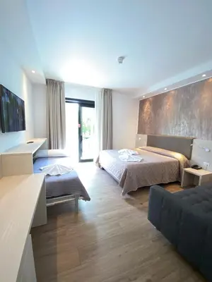 Letto o letti in una camera di Hotel ALDEBARAN & Restaurant