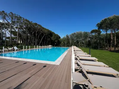 Piscina di Jesolo Pineta Resort Fronte Mare Piscina & Park o nelle vicinanze