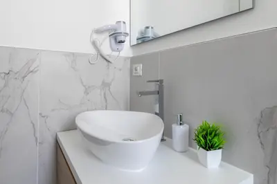Bagno di Cima Suite 11 by WelcHome