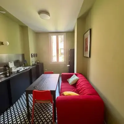 The trainmans apartment