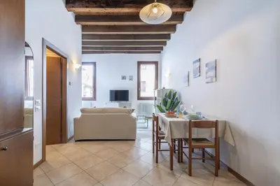 TV o dispositivi per l'intrattenimento presso i-HOMES Pigafetta Apartment