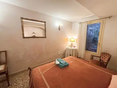 Letto o letti in una camera di Rialto Elegant Hideaway near St Mark's Square