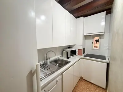 Cucina o angolo cottura di Rialto Elegant Hideaway near St Mark's Square