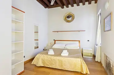 Letto o letti in una camera di Best Venice Apartments Torre dell'Orologio