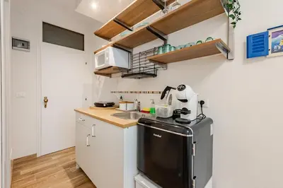 Cucina o angolo cottura di Bright Summer Studio Pool-Parking -30m dal Mare