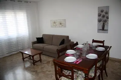 Area soggiorno di Elisa Apartment 12 minutes from Venice, free Wi-Fi included