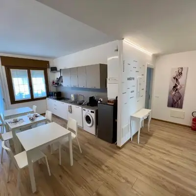 Cecia's House