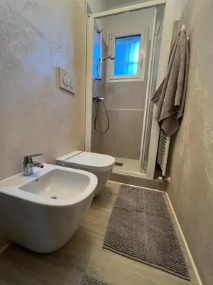 Bagno di Terrace Apartment Venice - White