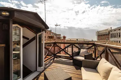 Planimetria di ComeCasa 3 min walk from San Marco Apartment with beautiful roof terrace