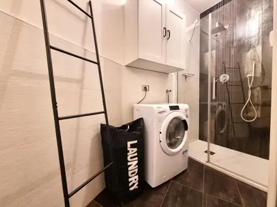 Bagno di 'Suite San Nicolò' -Treviso Historic Center with Parking Space - 10 min walking to Train Station