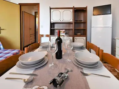 TV o dispositivi per l'intrattenimento presso Welcoming flat 50mt from the beach-Rosolina