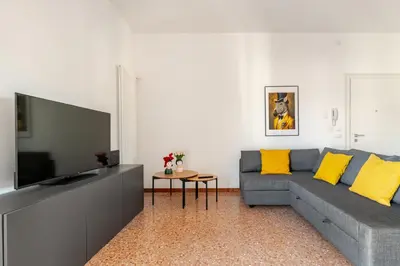 TV o dispositivi per l'intrattenimento presso Golden House Venice Yellow - Mirano