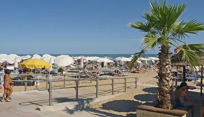 Vista generica sul mare o vista sul mare dall'interno dell'hotel
