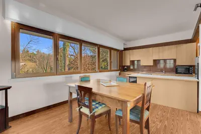 Cucina o angolo cottura di Garden Villa - Fly & Sport - With Parking