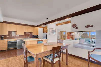 Cucina o angolo cottura di Garden Villa - Fly & Sport - With Parking